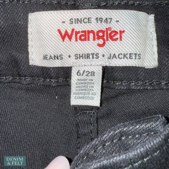 Wrangler Women’s High Rise Bold Boot Jeans Black Size 6/28 Slim Fit Stretch NEW - Picture 9 of 11